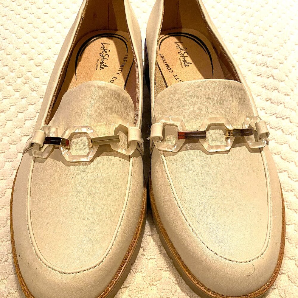 LifeStride Optimist Slip On Loafers  (2 Pair) -- Bone and Walnut Brown  Size 10W